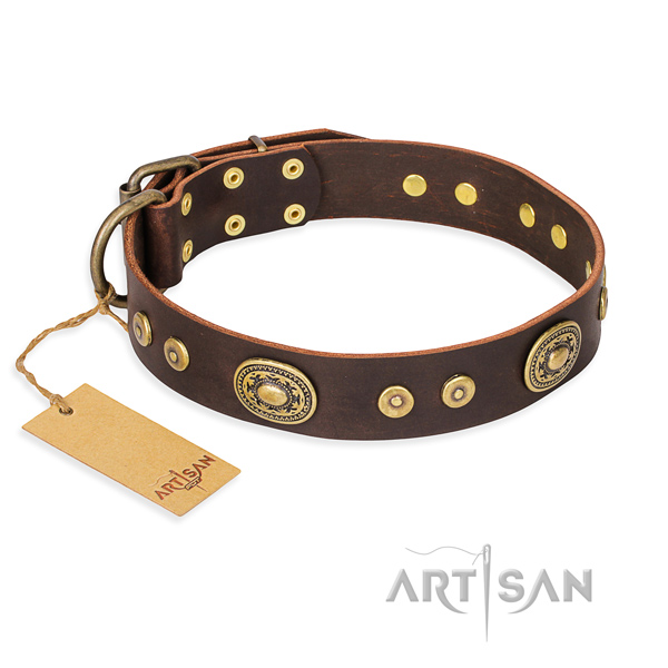 Leather dog collar made of best quality material with rust resistant traditional buckle