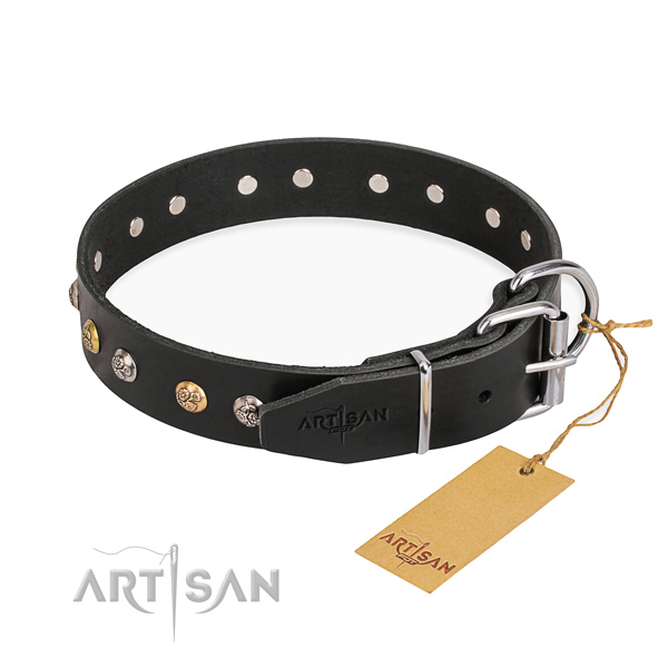 Flexible genuine leather dog collar handcrafted for handy use