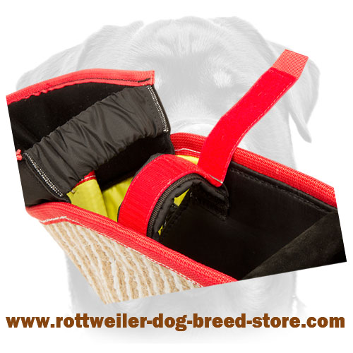 Adjustable Strap Sewn in Bite Sleeve for Rottweiler Training