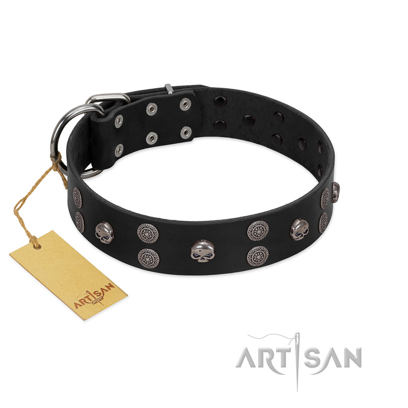 "Skull Art" Designer Handmade FDT Artisan Black Leather Rottweiler Collar with Skulls