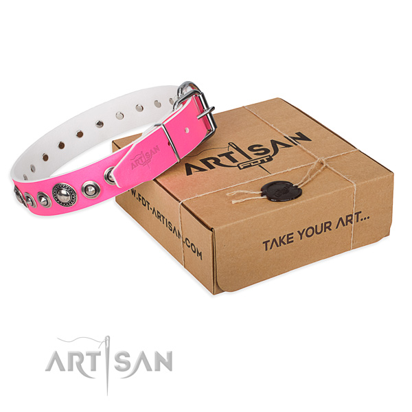 Leather dog collar made of quality material with rust-proof buckle