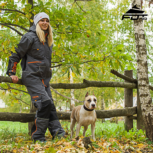 Convenient Side Pockets on Unisex Design Pants for Active Dog Training
